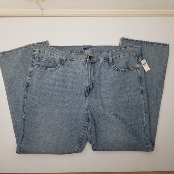 Old Navy Boot-Cut Jeans - Picture 3 of 10